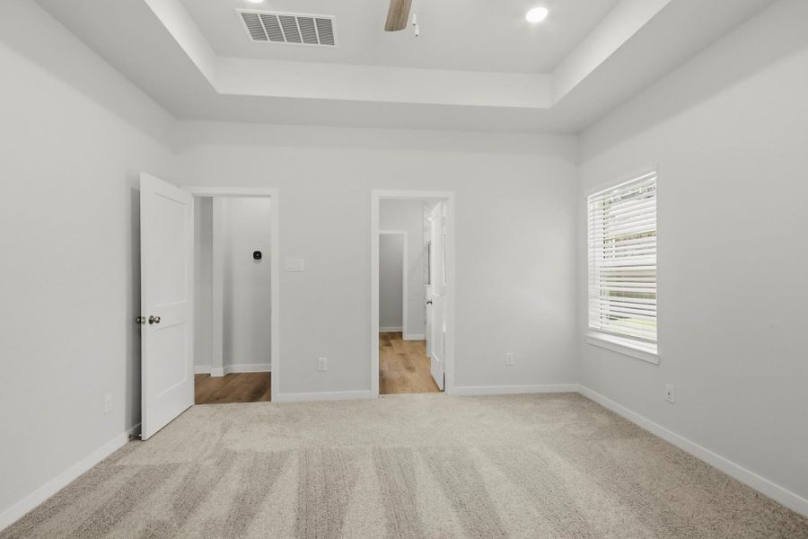 Spacious, unfurnished interior of a new home in The Woodlands Hills, Willis (Image 13).