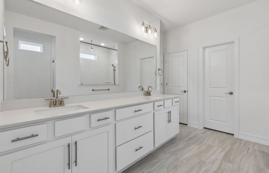 Furnished interior view inside a new home in Wellington, Fort Worth (Image 8).