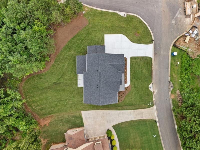 Image 29 of a home in White Post on Lake Lanier.