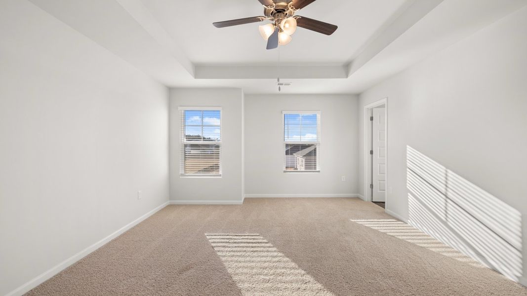 Spacious, unfurnished interior of a new home in Captain's Corner, Grovetown (Image 17).