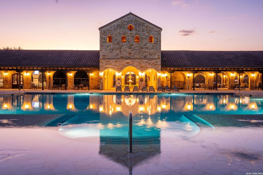 Community amenities in , New Braunfels (Image 9).