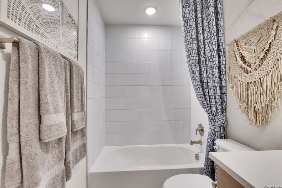 Furnished interior view inside a new home in Westridge, San Antonio (Image 17).