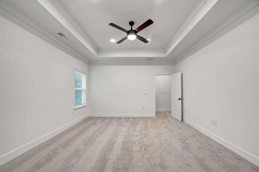 Spacious, unfurnished interior of a new home in Tuscany Hills, Douglasville (Image 42).