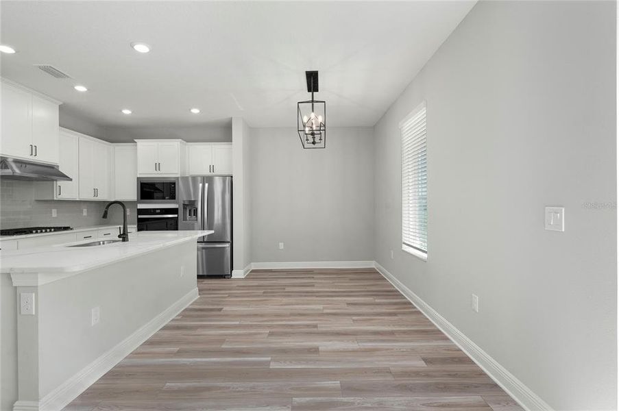 Spacious, unfurnished interior of a new home in , Kissimmee (Image 17).