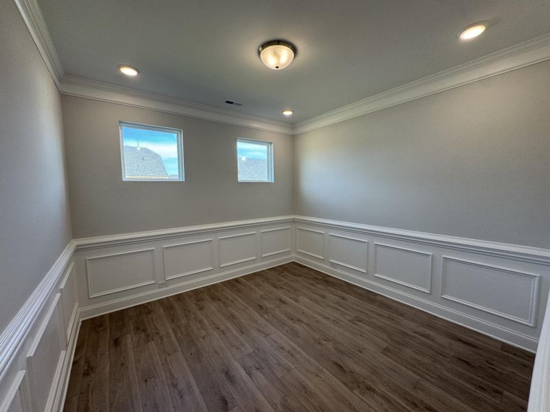 Spacious, unfurnished interior of a new home in The Enclave at Laurelbrook, Sherrills Ford (Image 11).