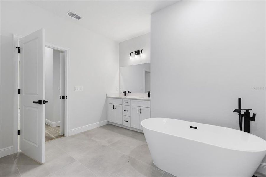 Furnished interior view inside a new home in , Ocala (Image 3).