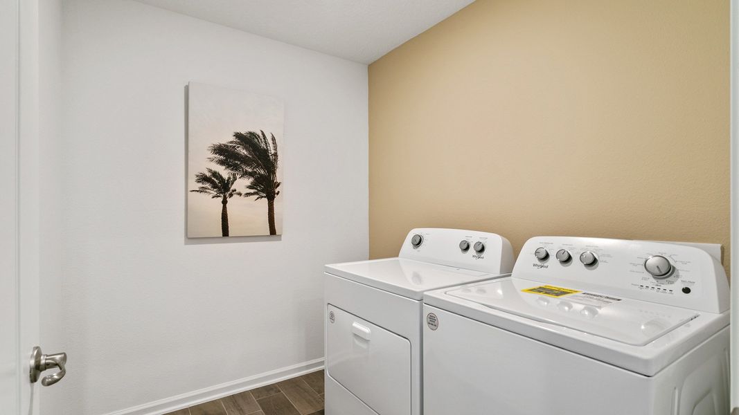 Representative interior finishes for a home built from the Clifton by D.R. Horton in American Village, Palm Coast (Image 21).