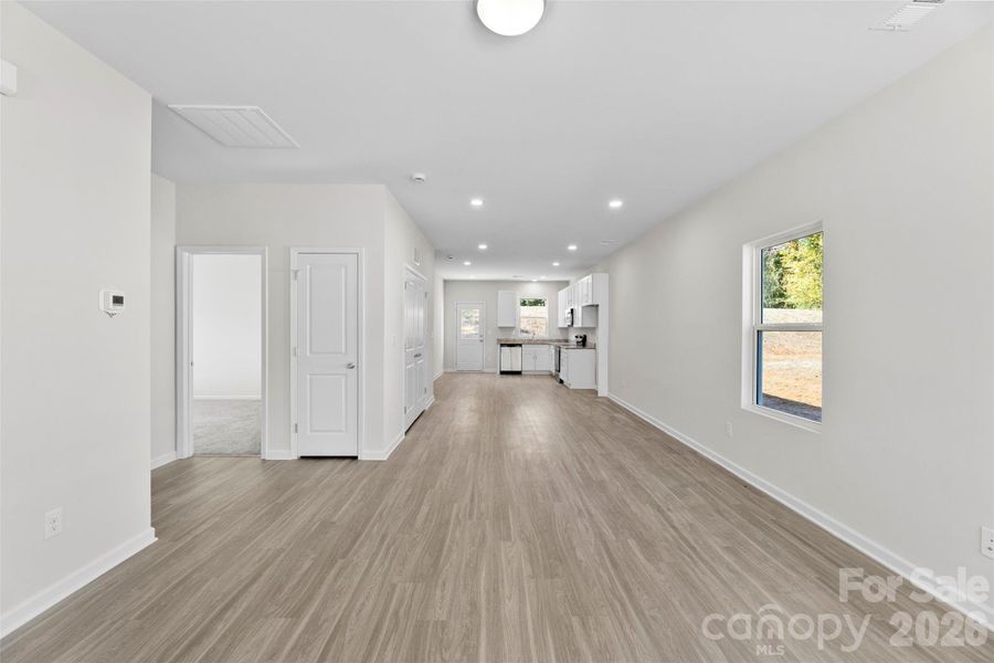 Spacious, unfurnished interior of a new home in , Spencer (Image 17).