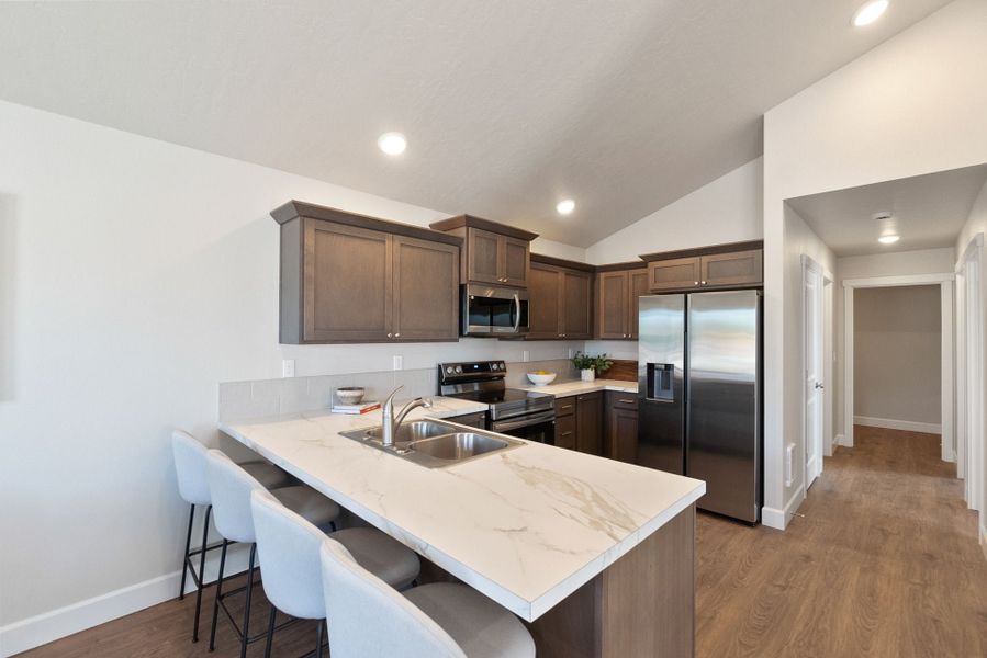 Representative furnished interior of a home built from the Astoria by MonteVista Homes in Feather Ridge, Redmond (Image 16). Representative furnished interior of a home built from the Astoria by MonteVista Homes in Feather Ridge, Redmond (Image 16).
