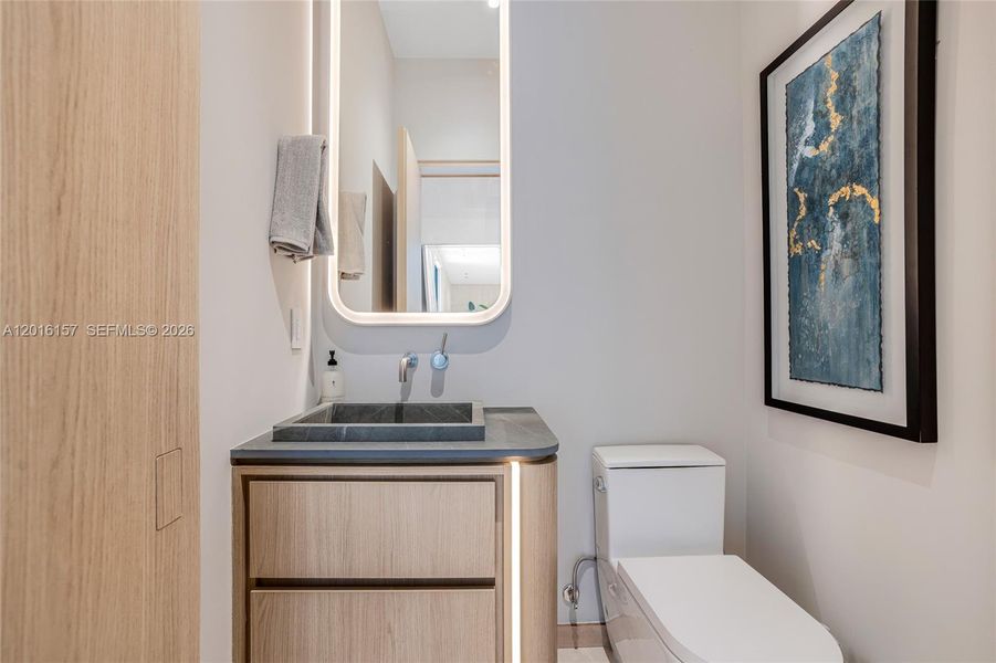 Furnished interior view inside a new home in , Miami Beach (Image 71).