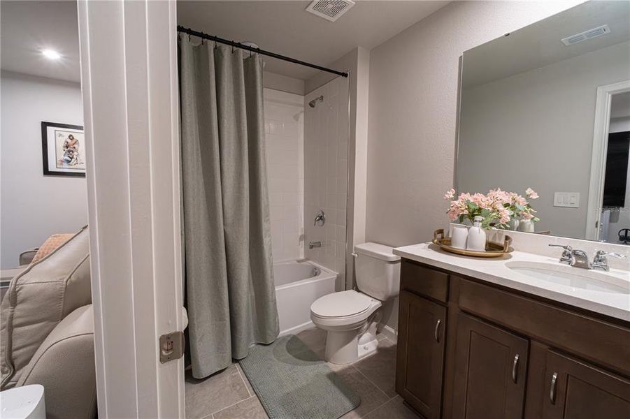 Furnished interior view inside a new home in , Brandon (Image 40).
