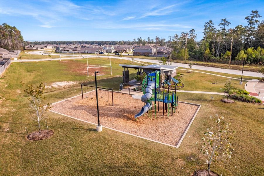 Community amenities in , Spring (Image 28). Community amenities in , Spring (Image 28).