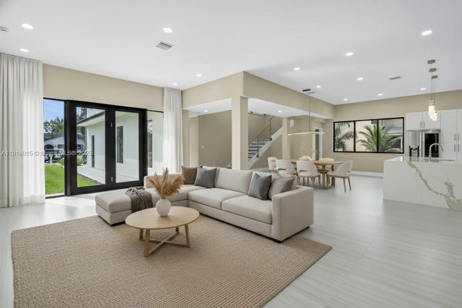 Furnished interior view inside a new home in , Plantation (Image 35).