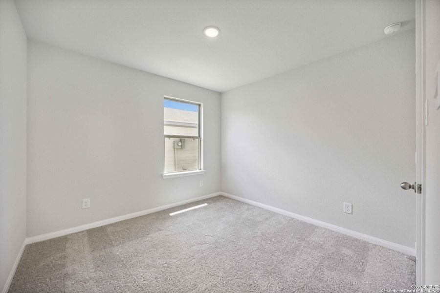 Spacious, unfurnished interior of a new home in , San Antonio (Image 21).