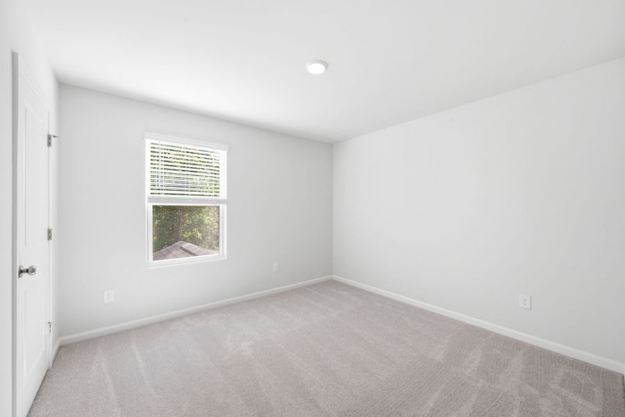 Spacious, unfurnished interior of a new home in Grand Arbor, Blythewood (Image 24).