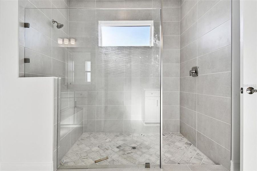 Close-up of interior finishes inside a home in Creeks Edge at Twin Rivers, Parrish (Image 16).