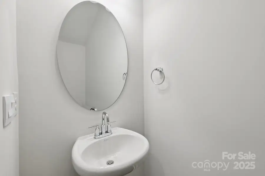 Image 32 of a home in Blackstone Bay Townhomes.