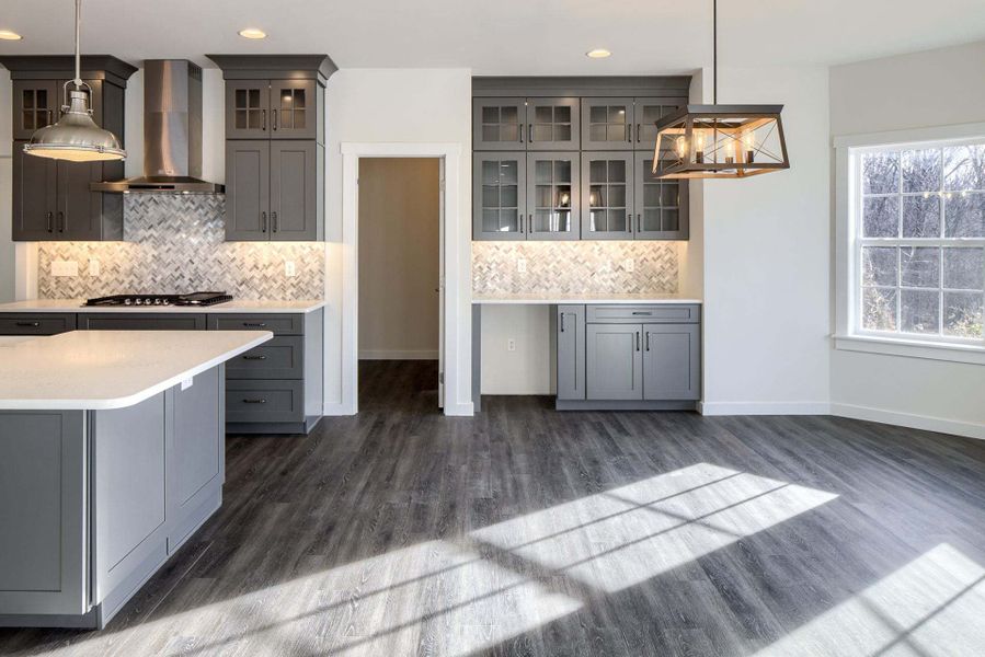 Chef's Kitchen and Breakfast Area