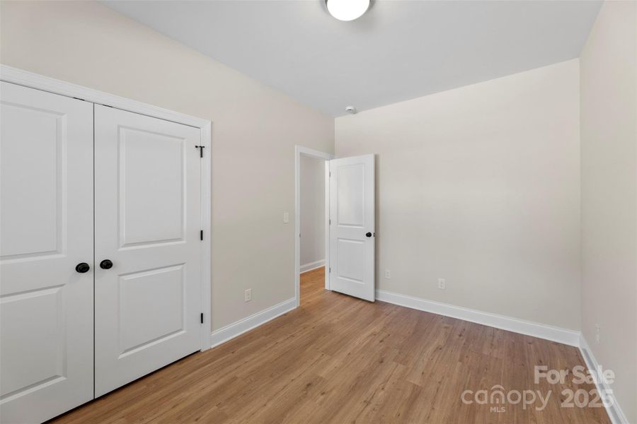 Spacious, unfurnished interior of a new home in , Monroe (Image 36).