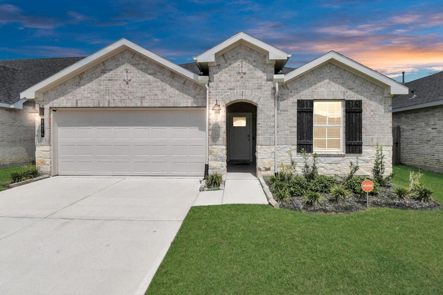 Image 26 of a home in Post Oak Pointe.