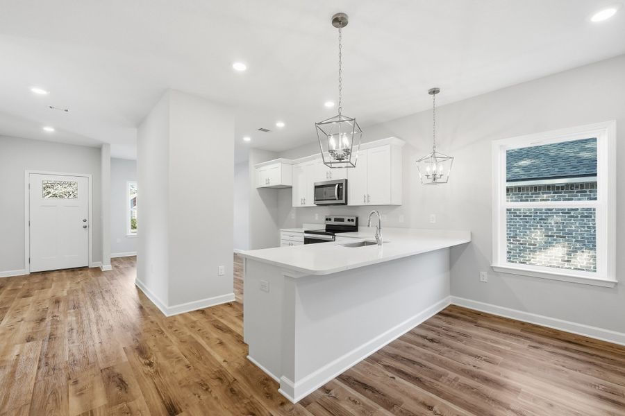 Furnished interior view inside a new home in McCarthy Estates, Defuniak Springs (Image 14). Furnished interior view inside a new home in McCarthy Estates, Defuniak Springs (Image 14).