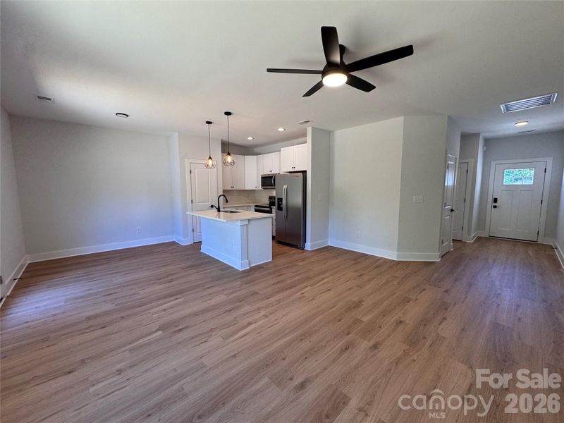 Spacious, unfurnished interior of a new home in , Gastonia (Image 12).