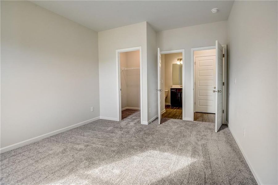 Spacious, unfurnished interior of a new home in Summerlin, Winder (Image 19). Spacious, unfurnished interior of a new home in Summerlin, Winder (Image 19).