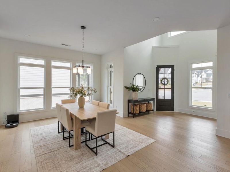 Furnished interior view inside a new home in , Woodstock (Image 46).