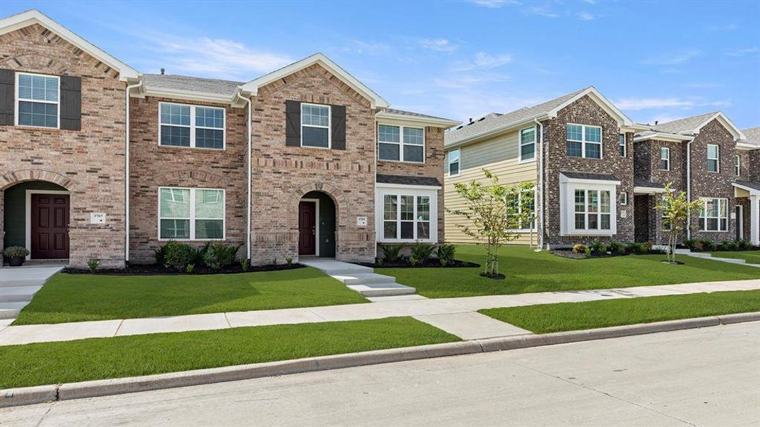 03. 3709 Star Mesa - Front (3) 03. 3709 Star Mesa - Front (3)