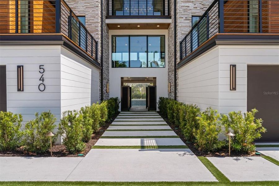 Exterior details and patio area of a home in , Sarasota (Image 28).