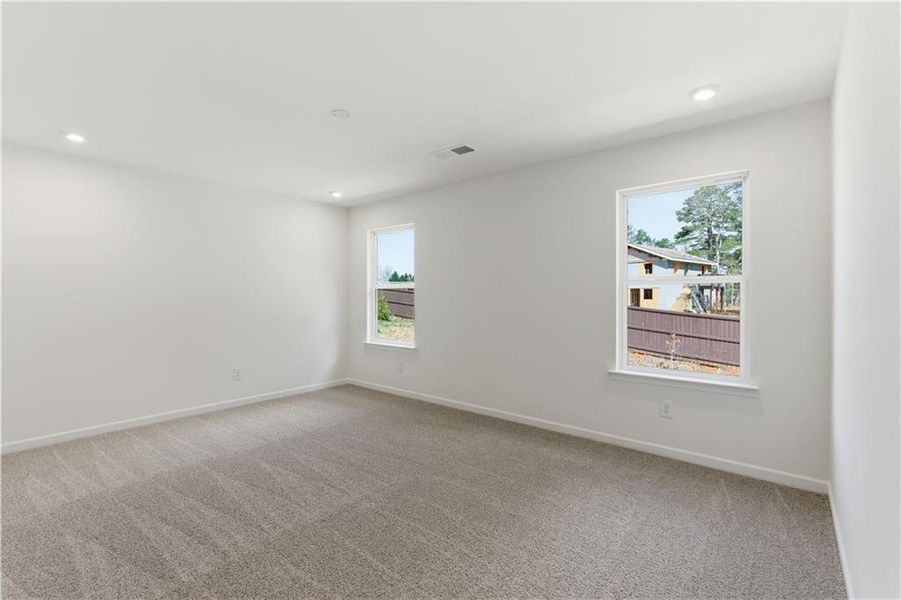 Spacious, unfurnished interior of a new home in The Overlook at Factory Shoals, Mableton (Image 33).