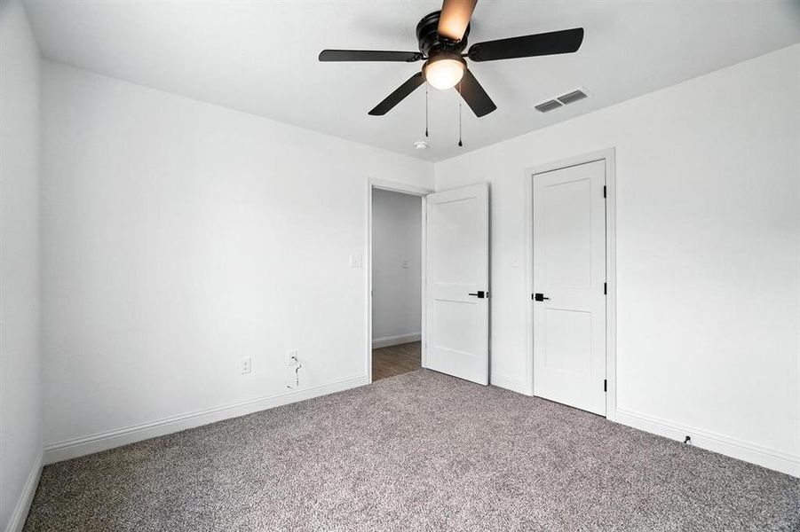 Spacious, unfurnished interior of a new home in , Abilene (Image 15).