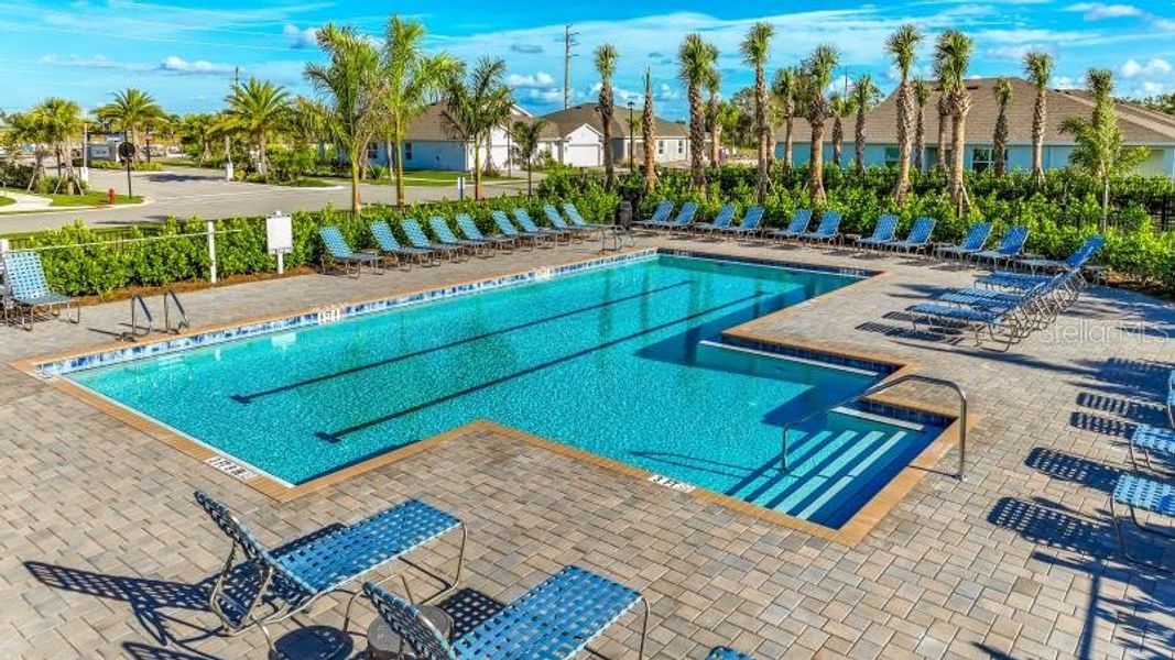Community amenities in Sea Cove, Punta Gorda (Image 19).