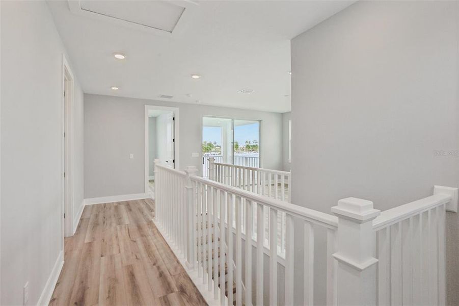 Spacious, unfurnished interior of a new home in Lagoon Residences at Epperson, Wesley Chapel (Image 32).