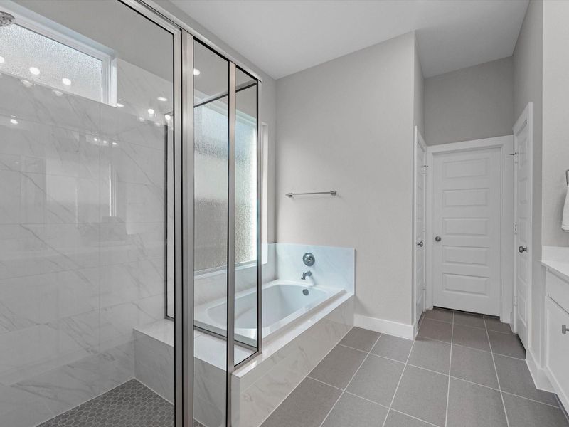 Furnished interior view inside a new home in Woodson’s Reserve 50′, Spring (Image 3). Furnished interior view inside a new home in Woodson’s Reserve 50′, Spring (Image 3).