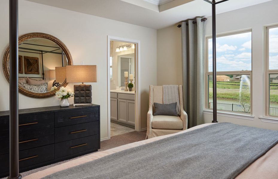 Representative furnished interior of a home built from the Kisko by Centex in Cottonwood Creek, Howe (Image 15).