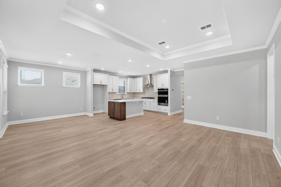Spacious, unfurnished interior of a new home in Del Webb Charleston at Nexton, Summerville (Image 9).