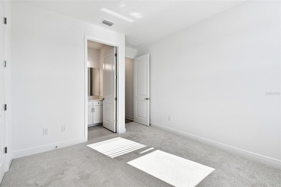 Spacious, unfurnished interior of a new home in Creeks Edge at Twin Rivers, Parrish (Image 42). Spacious, unfurnished interior of a new home in Creeks Edge at Twin Rivers, Parrish (Image 42).