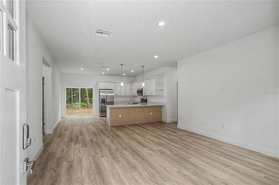 Spacious, unfurnished interior of a new home in , Citrus Springs (Image 17). Spacious, unfurnished interior of a new home in , Citrus Springs (Image 17).