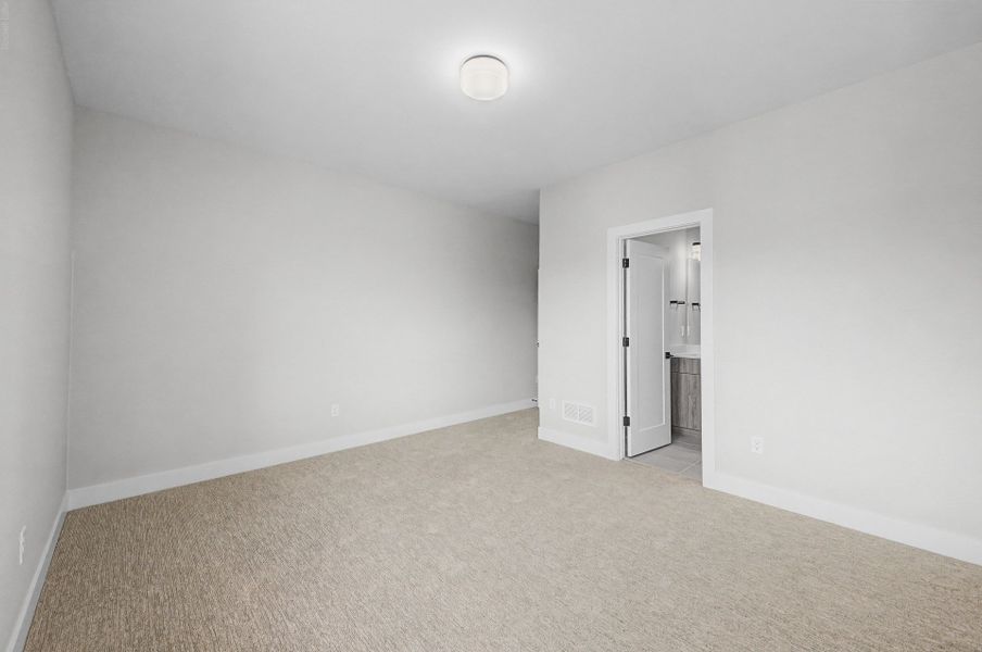 Spacious, unfurnished interior of a new home in West Grange, Longmont (Image 40). Spacious, unfurnished interior of a new home in West Grange, Longmont (Image 40).
