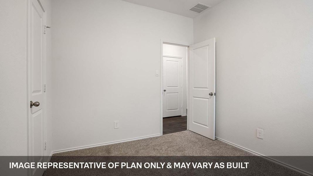 Spacious, unfurnished interior of a new home in Wayside, Uhland (Image 16).