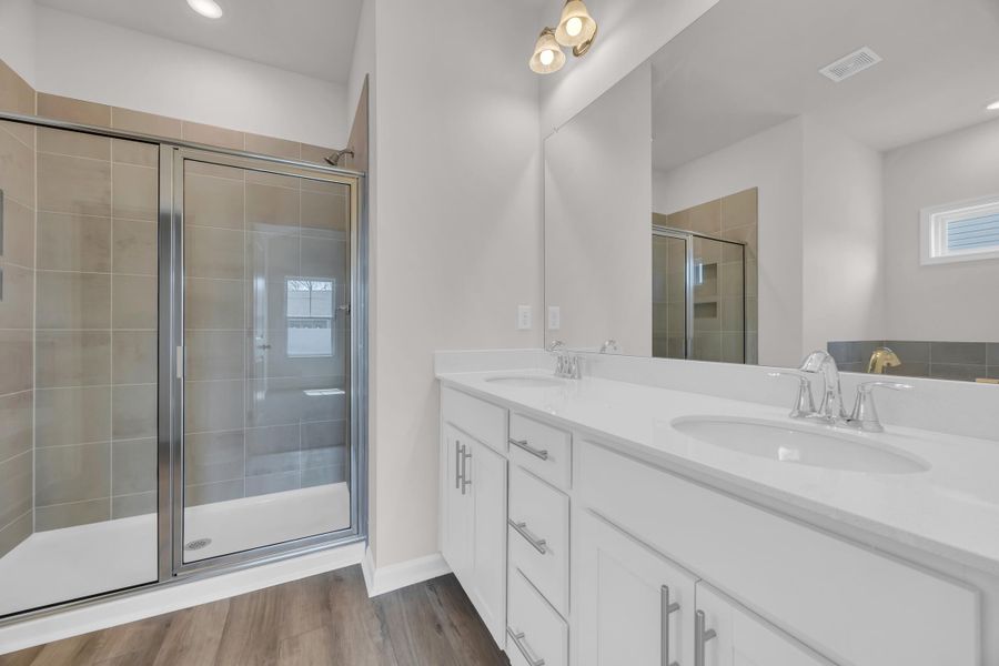 24_tg4_1496 24_tg4_1496