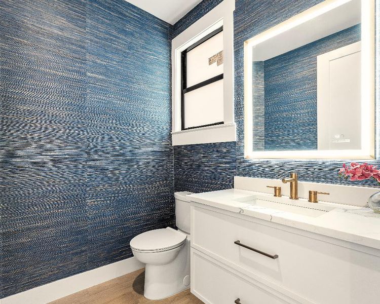 Half Bath/Cabana Bath