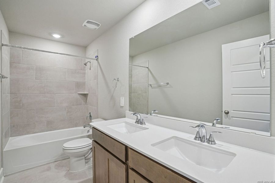 Furnished interior view inside a new home in Lark Canyon, New Braunfels (Image 7).