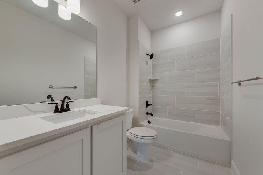 Image 22 of a home in .