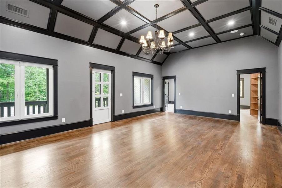 Spacious, unfurnished interior of a new home in , Roswell (Image 43).