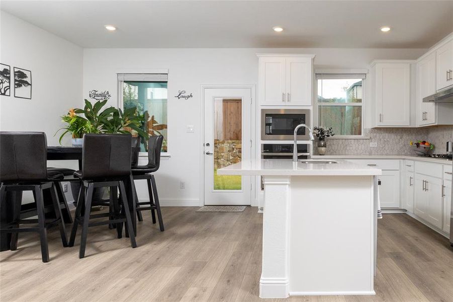 Furnished interior view inside a new home in , Fort Worth (Image 20). Furnished interior view inside a new home in , Fort Worth (Image 20).