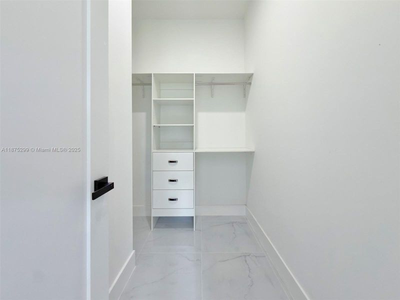 Spacious, unfurnished interior of a new home in , Lehigh Acres (Image 6). Spacious, unfurnished interior of a new home in , Lehigh Acres (Image 6).