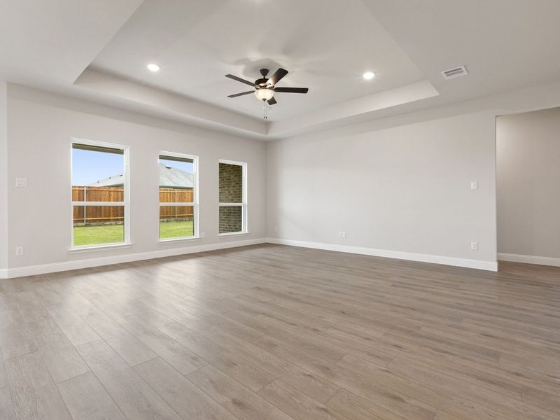 Spacious, unfurnished interior of a new home in Waverly Estates, Nevada (Image 14). Spacious, unfurnished interior of a new home in Waverly Estates, Nevada (Image 14).
