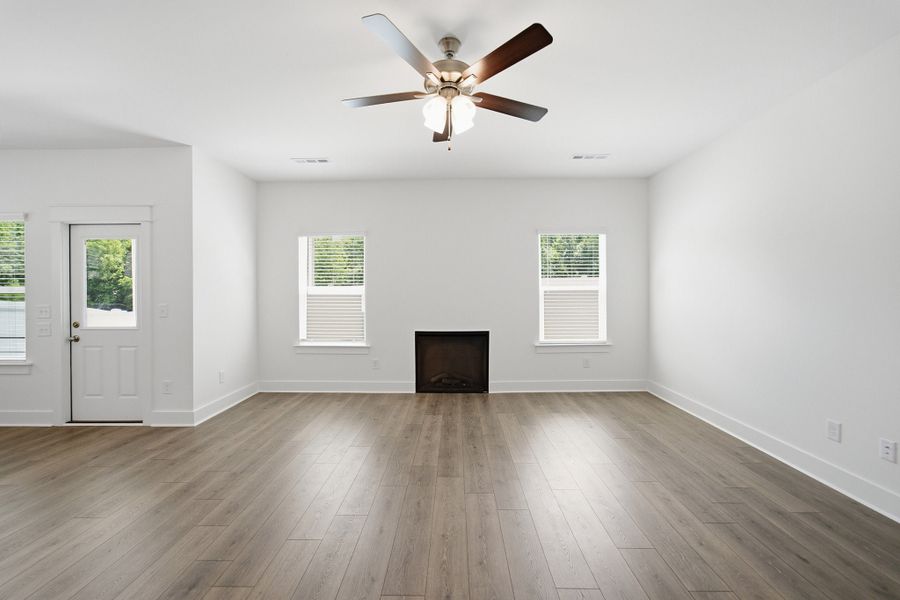 Spacious, unfurnished interior of a new home in Brush Creek, Fairview (Image 24). Spacious, unfurnished interior of a new home in Brush Creek, Fairview (Image 24).